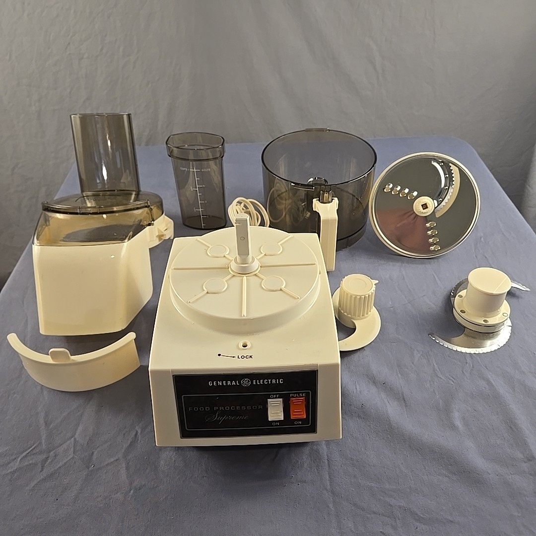 General Electric Supreme Food Process Compete with Accessories – F2FP6 Tested