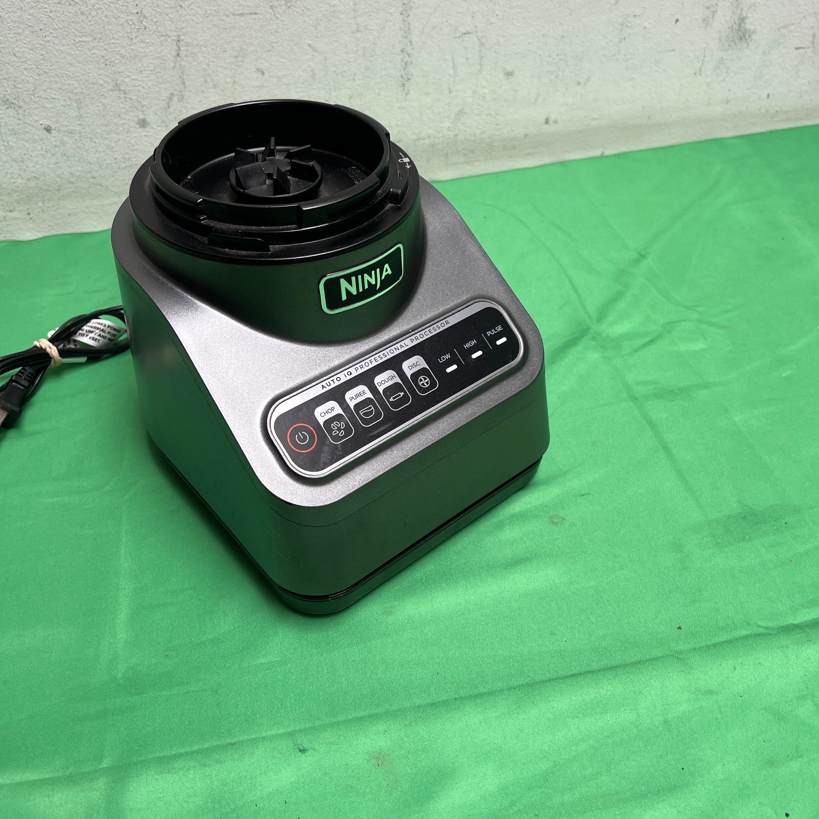 Ninja Replacement Motor Base – BN601