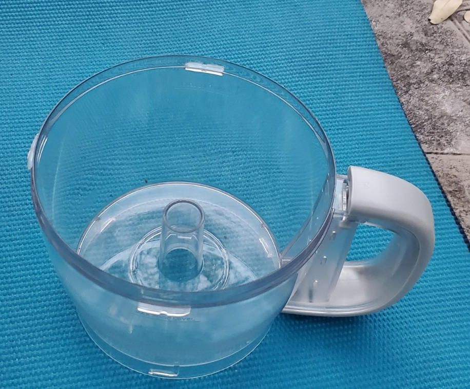 Black & Decker FP2500 Food Processor Work Bowl WHITE/GRAY Handle Replacement