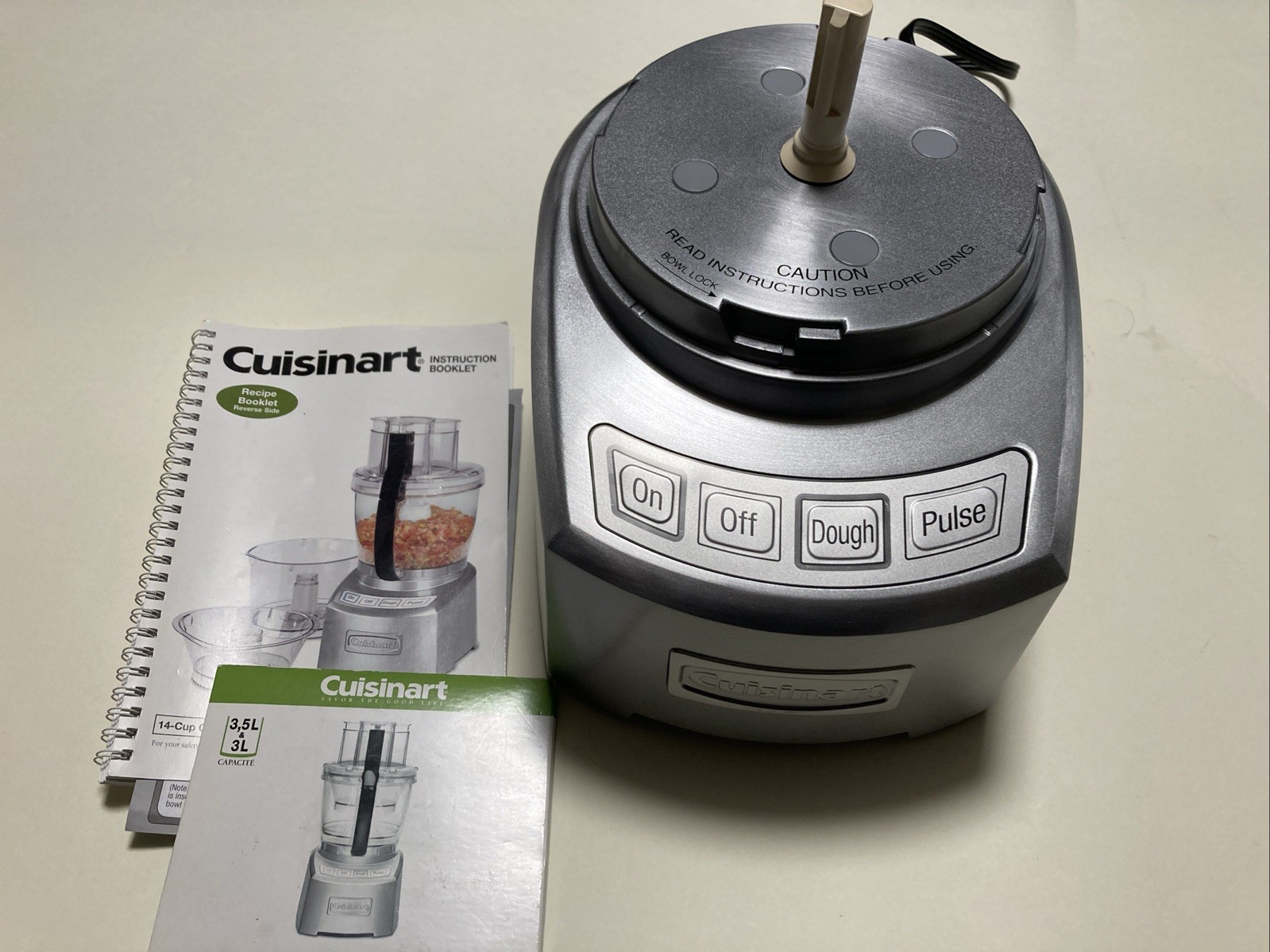 Cuisinart Food Processor 14 Cup Chrome Silver FP-14DC Motor Base Only -SEE VIDEO