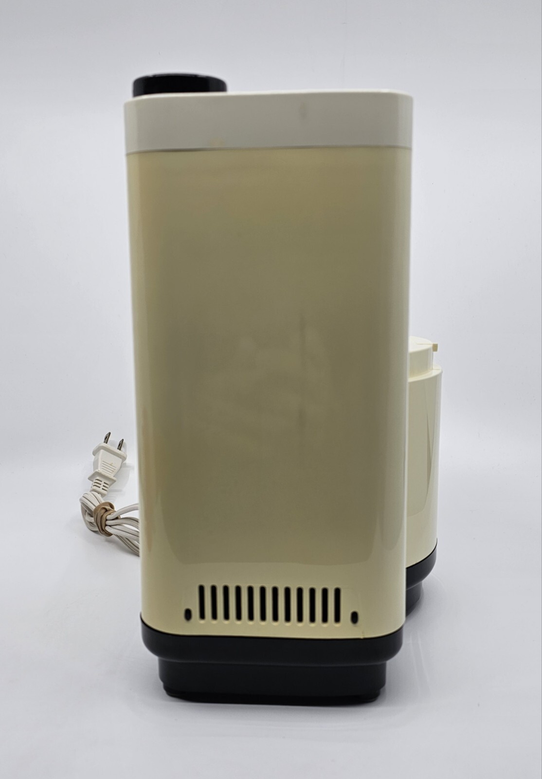 Vtg Regal Model V813 La Machine I Compact Food Processor Only Tested Works