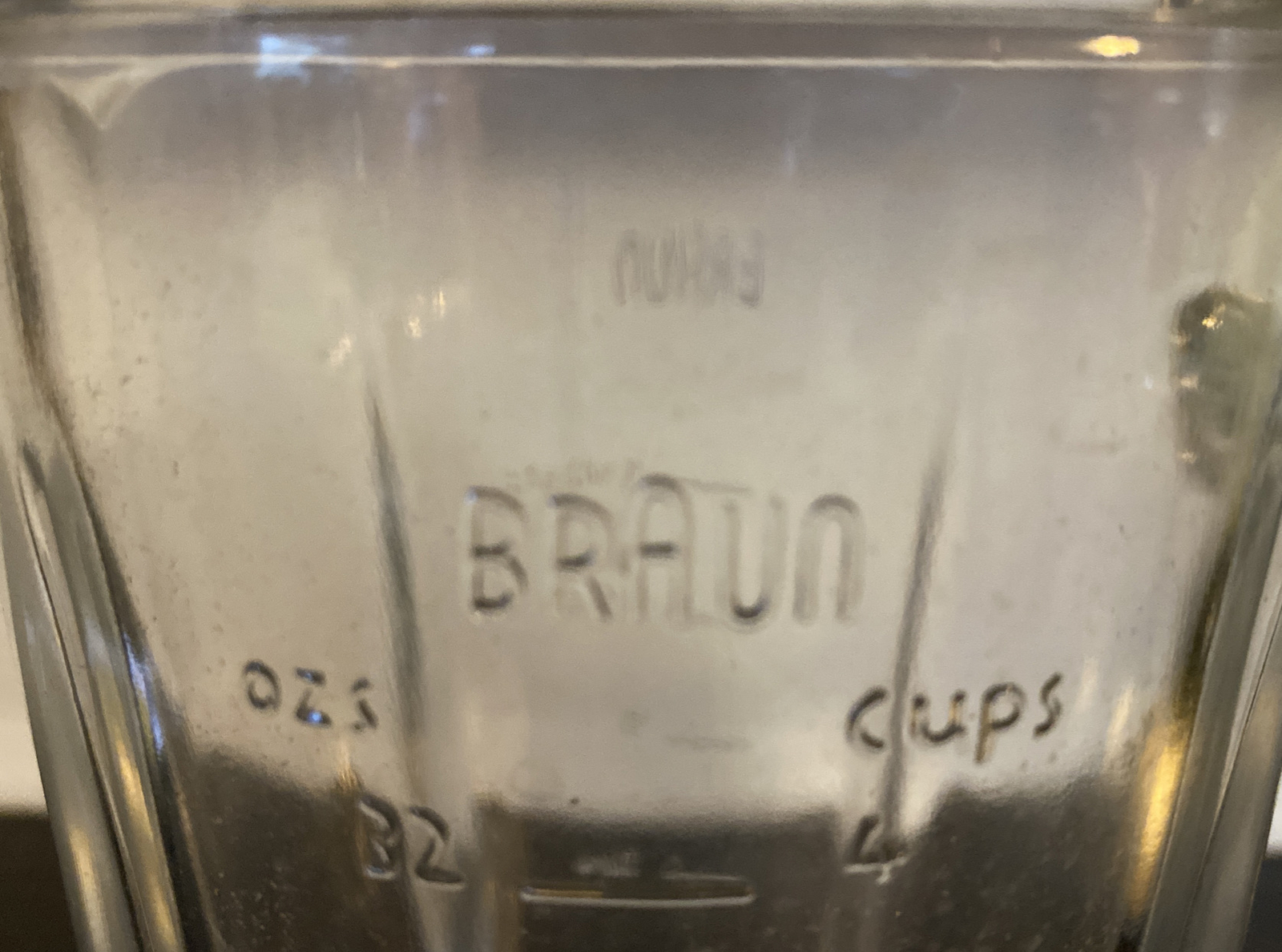 BRAUN BLENDER VINTAGE 4-CUP PITCHER KM32 OEM NO LID