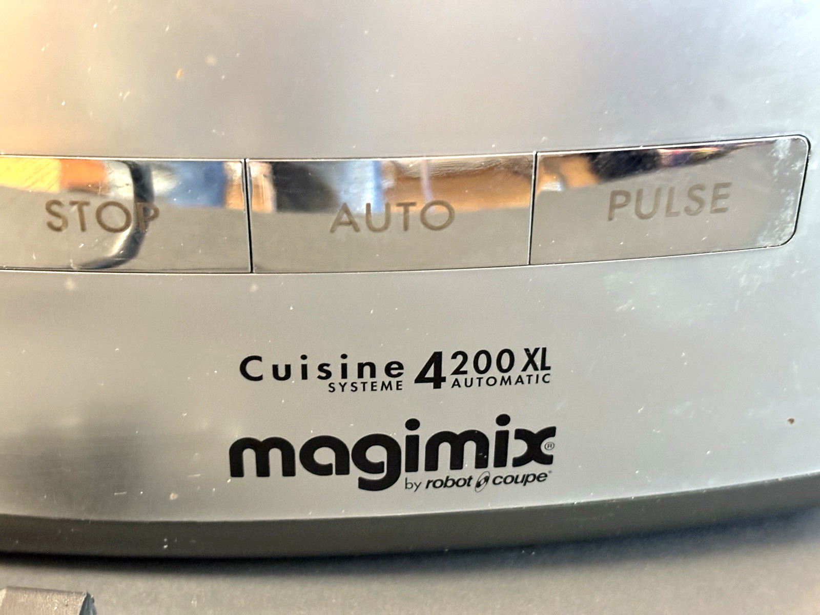 Gently USED Magimix 4200 XL Food Processor CLEAN MACHINE Little Use