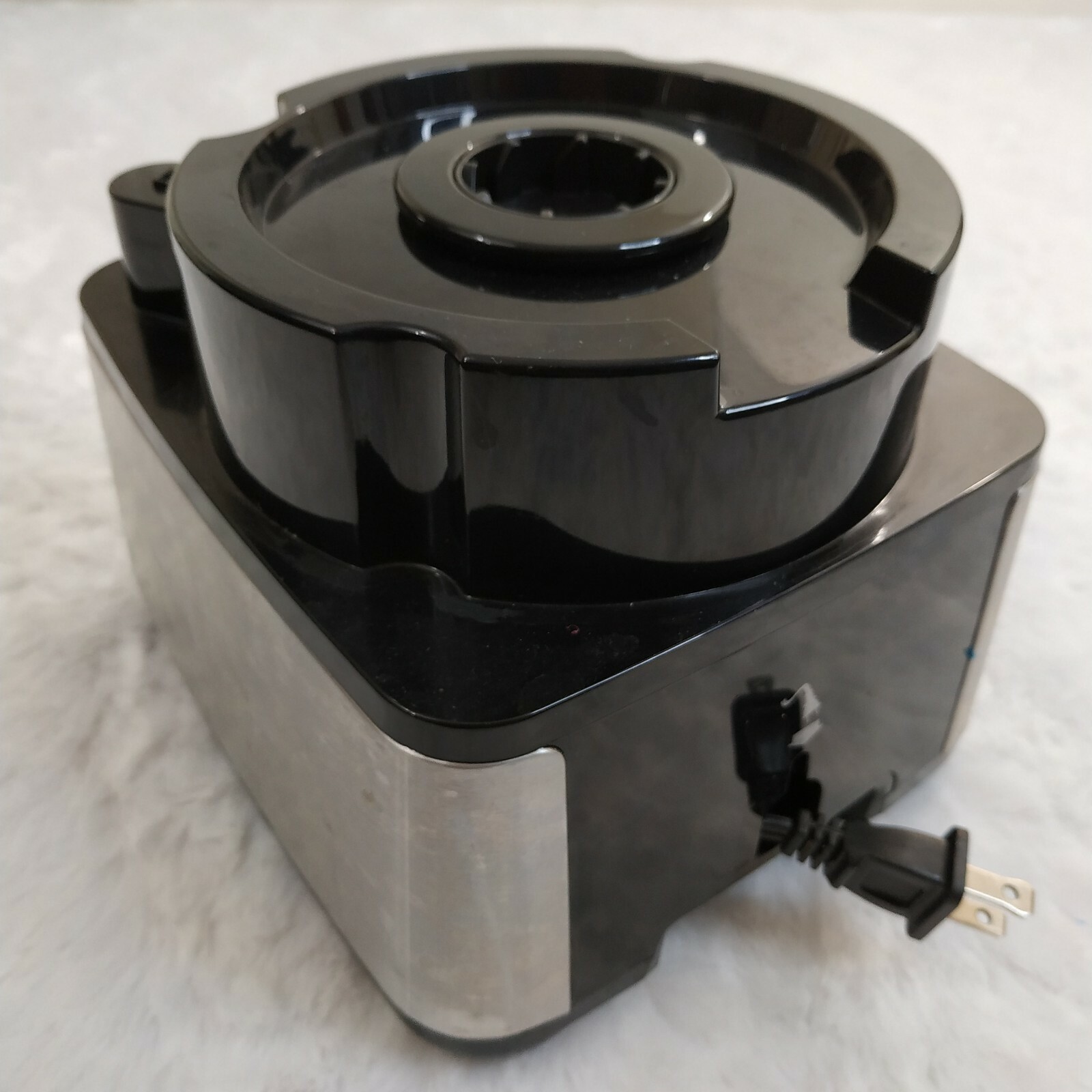 Hamilton Beach Food Processor Model 70725A Type FP27- Base/Motor Only TESTED