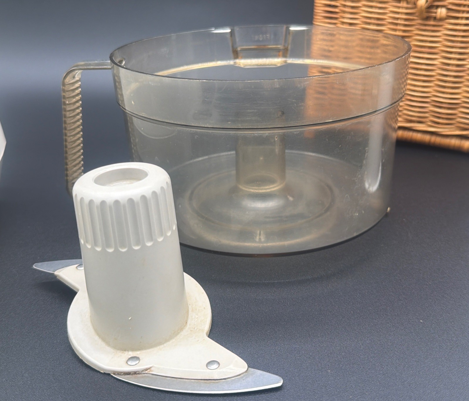 Vintage Working Black & Decker Food Processor D1FP1D Full Capacity 1986 USA