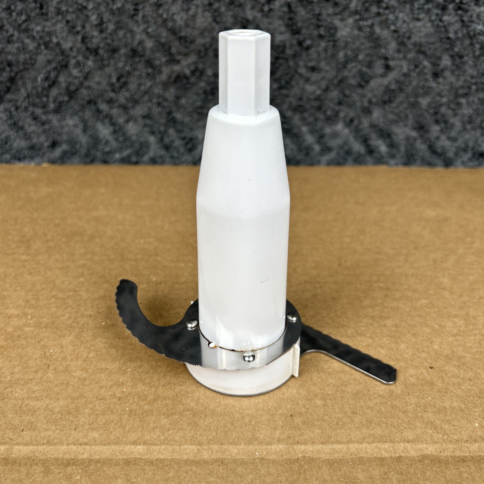 Black and Decker FP1450 Quick ‘N Easy Food Processor CHOPPING BLADE Replacement