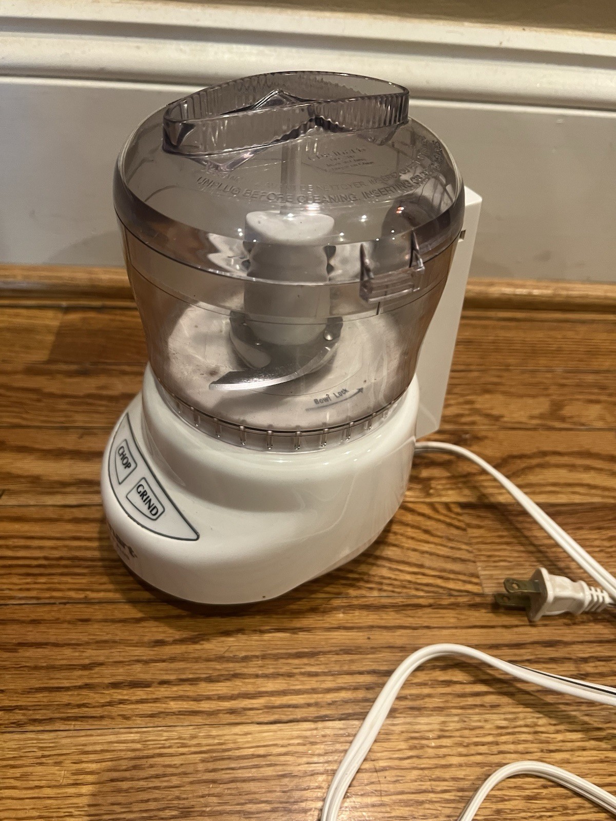 Cuisinart Mini-Prep Plus DLC-2 Premier Chopper Grinder Food Processor