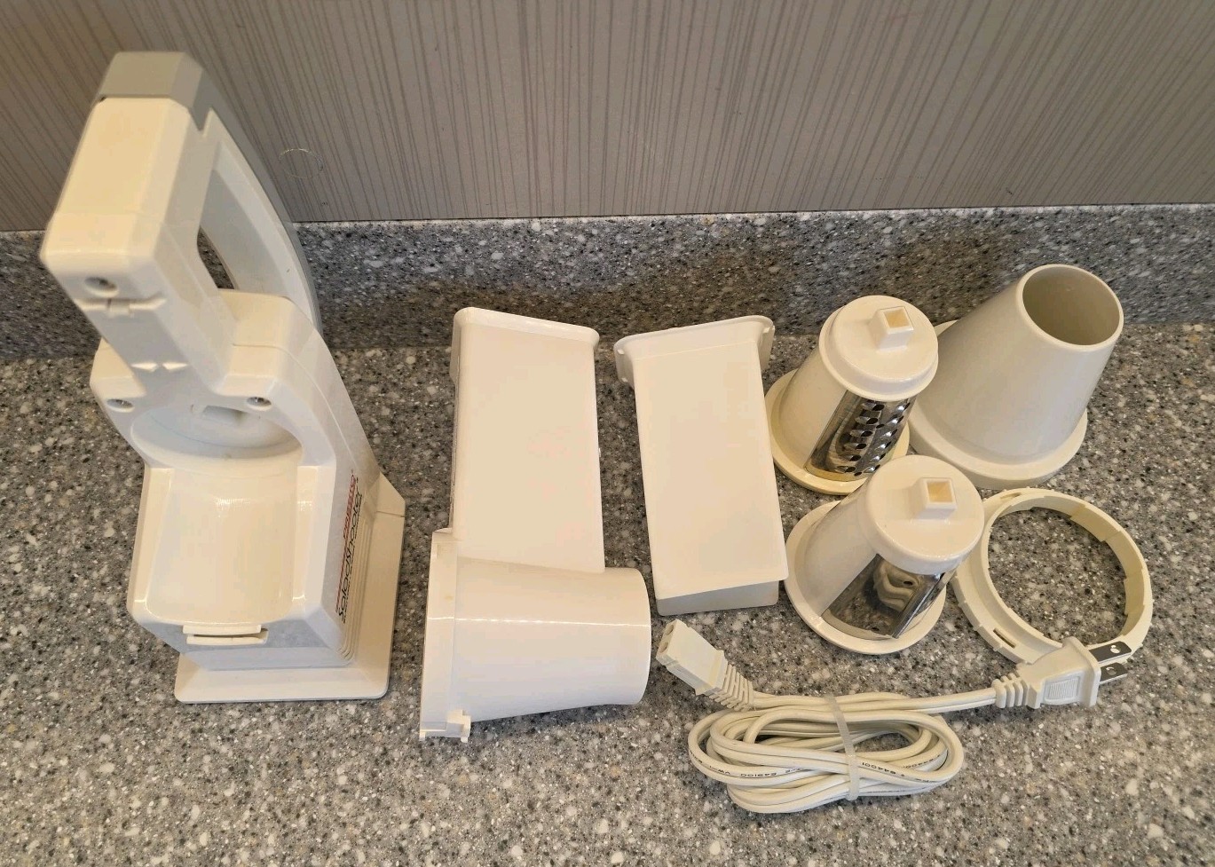 Presto Salad Shooter Plus Funnel Guide Electric Slicer Shredder 02911 1988 Compl