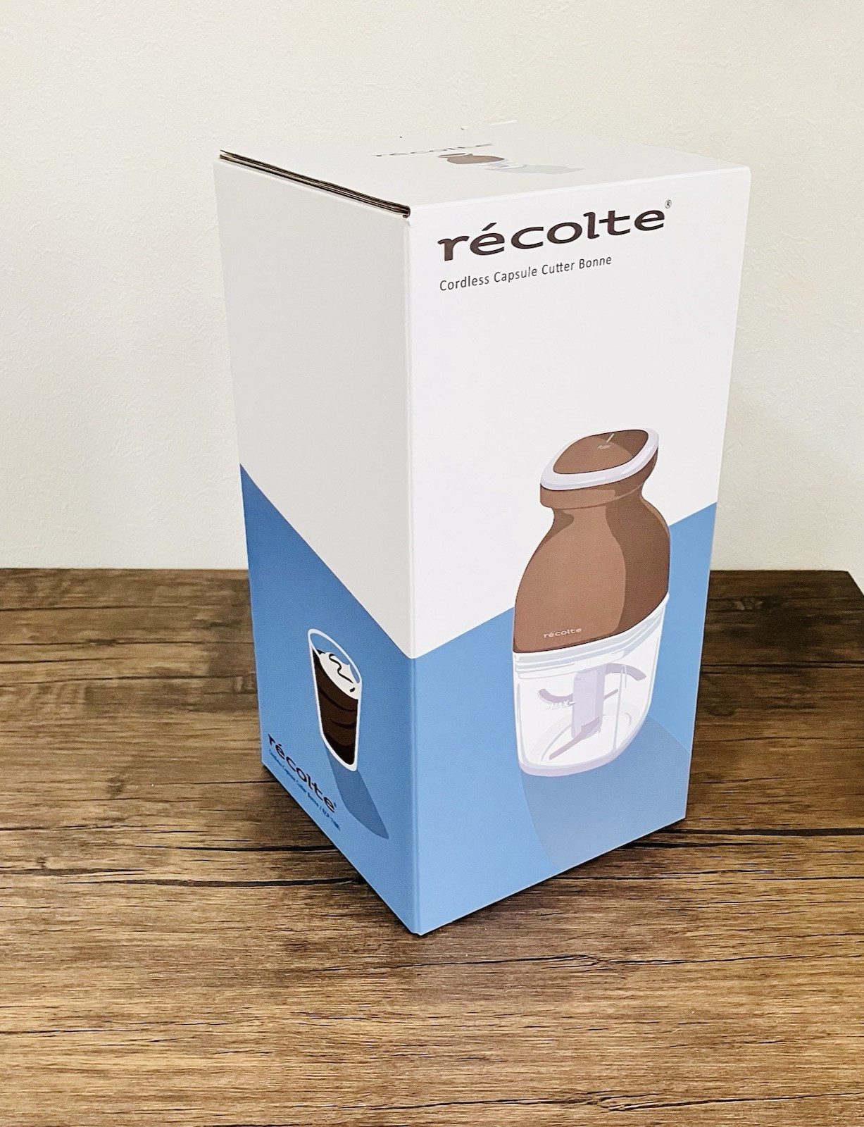 Recolte Cordless Capsule Cutter Bonne RCP-7 Mocha Brown Glass Compact