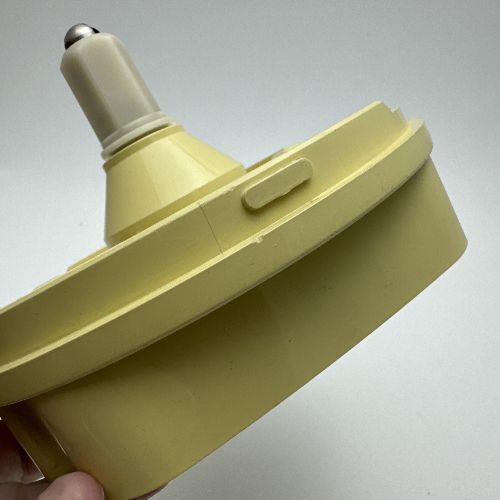 Oster Regency Kitchen Food Processor Adapter Base Part Piece Almond 957-14A