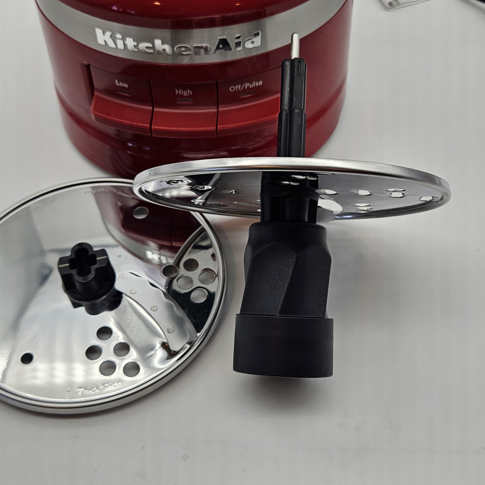 KitchenAid KFP0921ER 9-Cup Food Processor – Empire Red