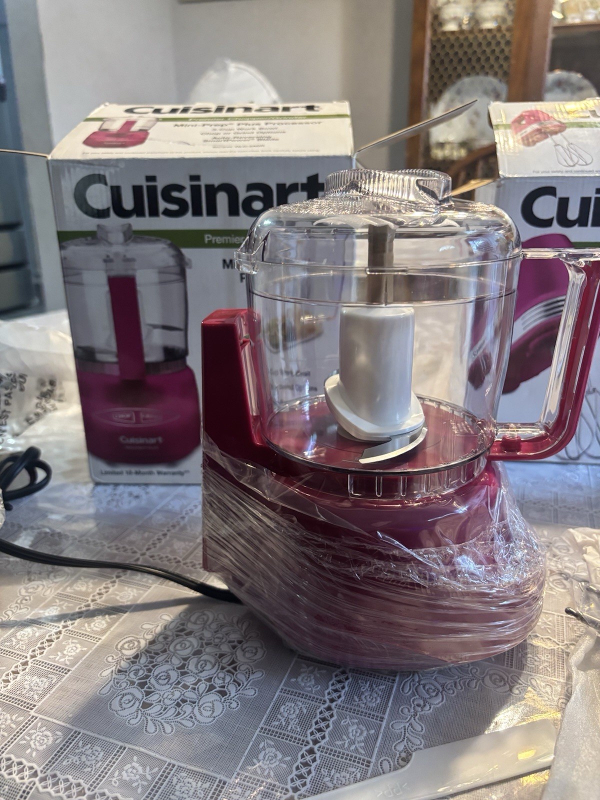 Hot Pink 3 Cup Cuisinart Food Processor & 5 Speed Hand Mixer New In Box