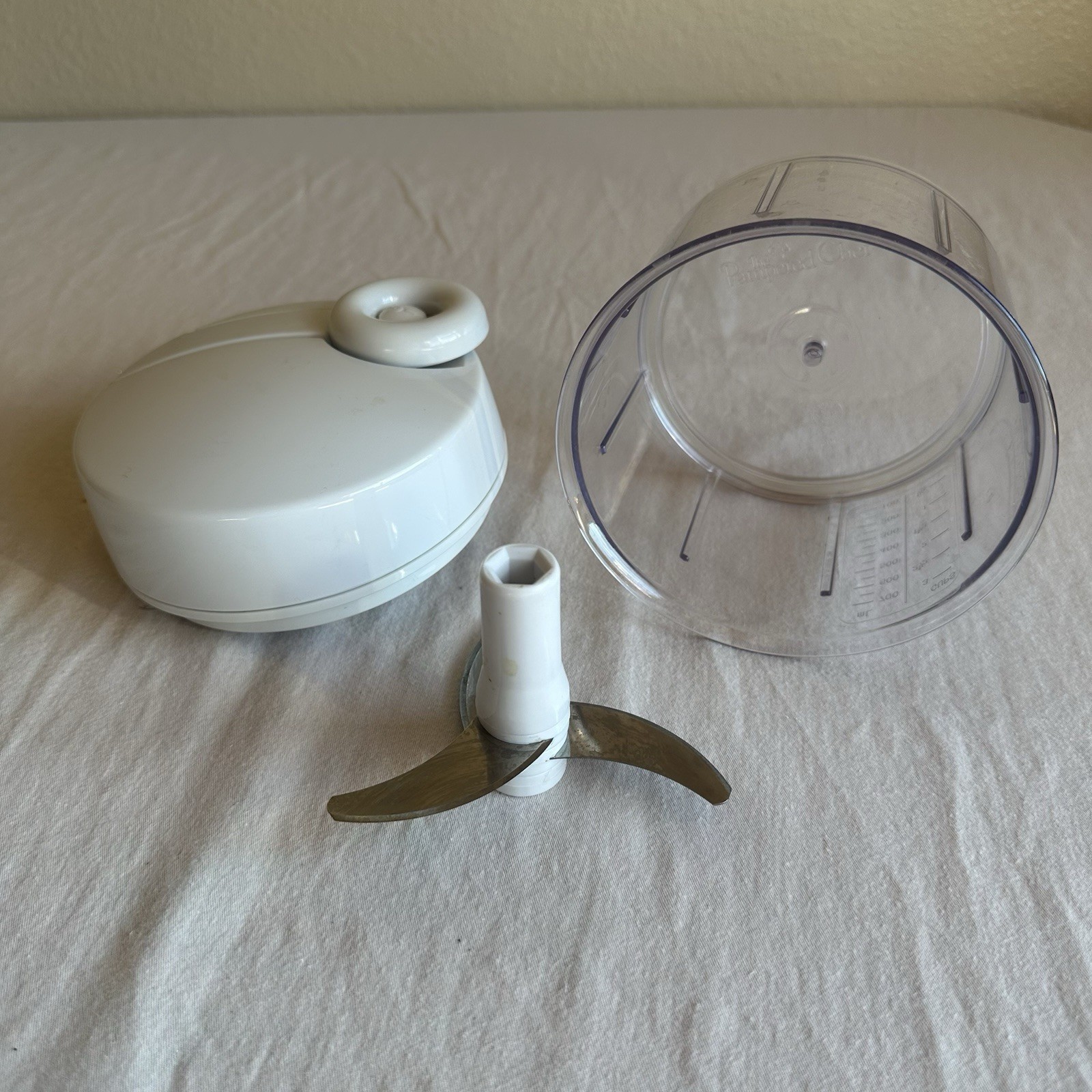 Pampered Chef Manual Food Processor #2581 In Original Box