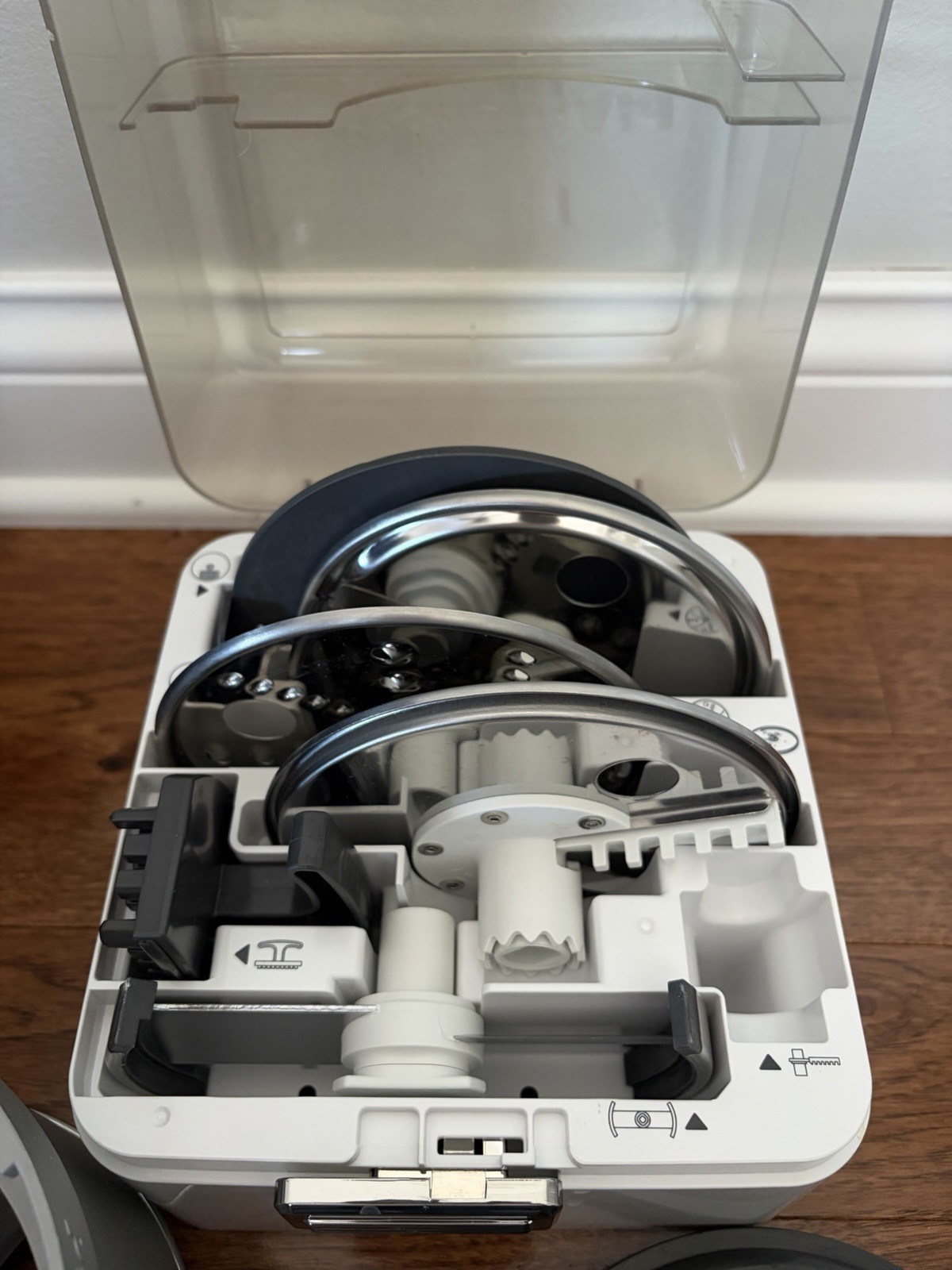 KitchenAid KSM2FPA Food Processor Attachment + Dicing Kit + Case – Used Twice