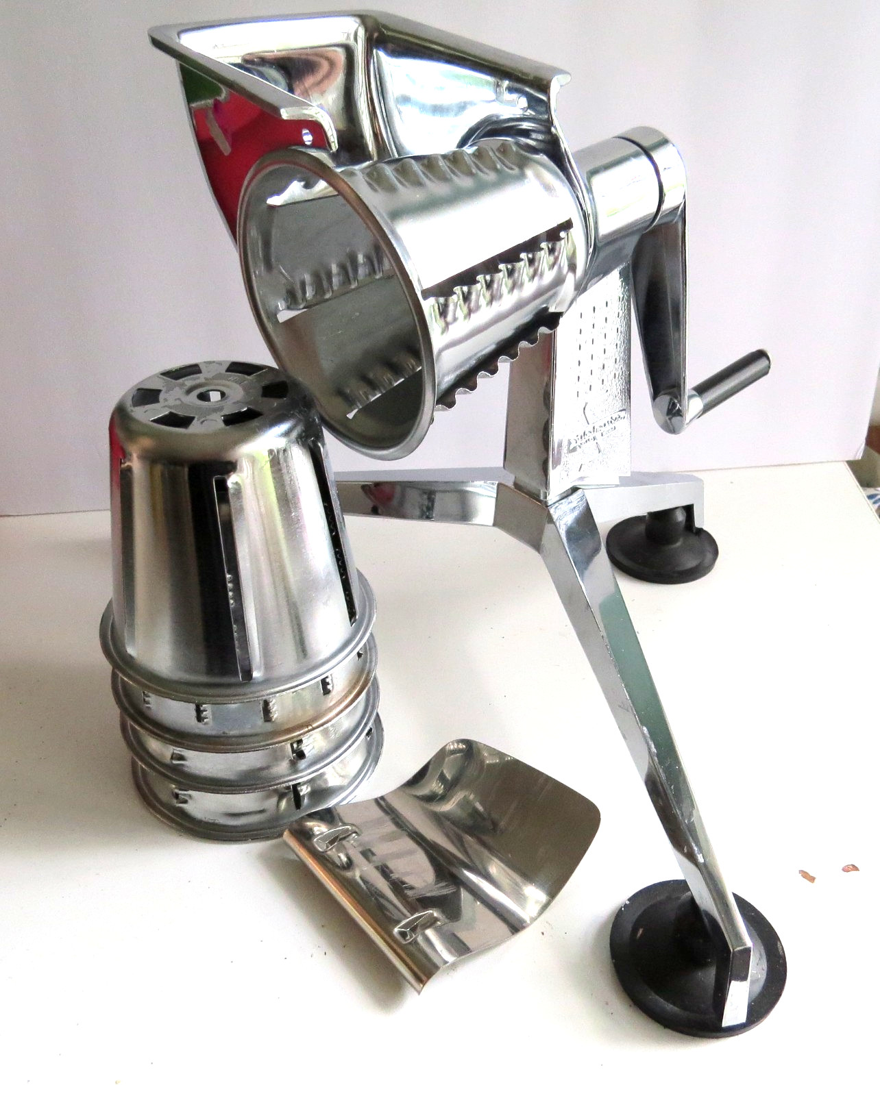 Saladmaster VNTG Manual Chrome Food Processor Chop Shred Slice 5 Cones Dallas
