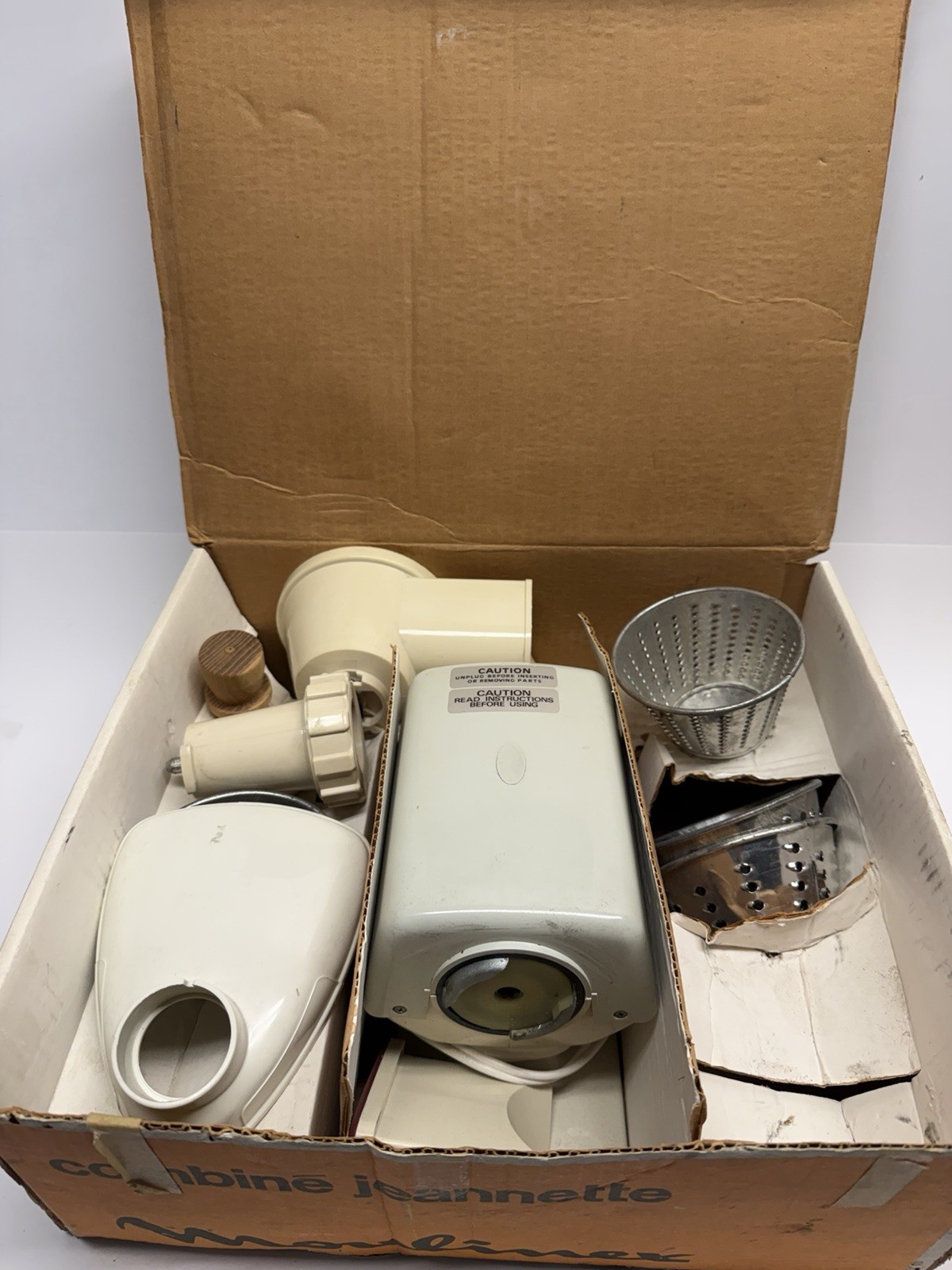 Vintage NOS Moulinex Combine’ Jeannette Food Processor Orig Box