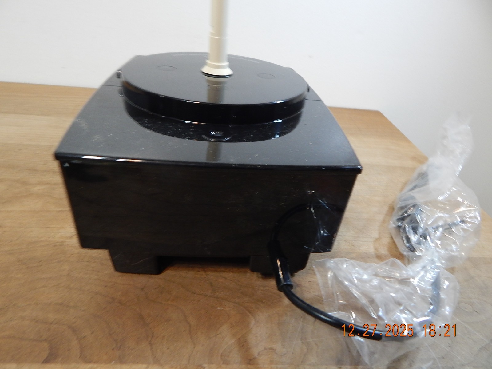 Cuisinart Custom 14 Cup Food Processor DFP-14BCN Black Stainless Motor Base Only