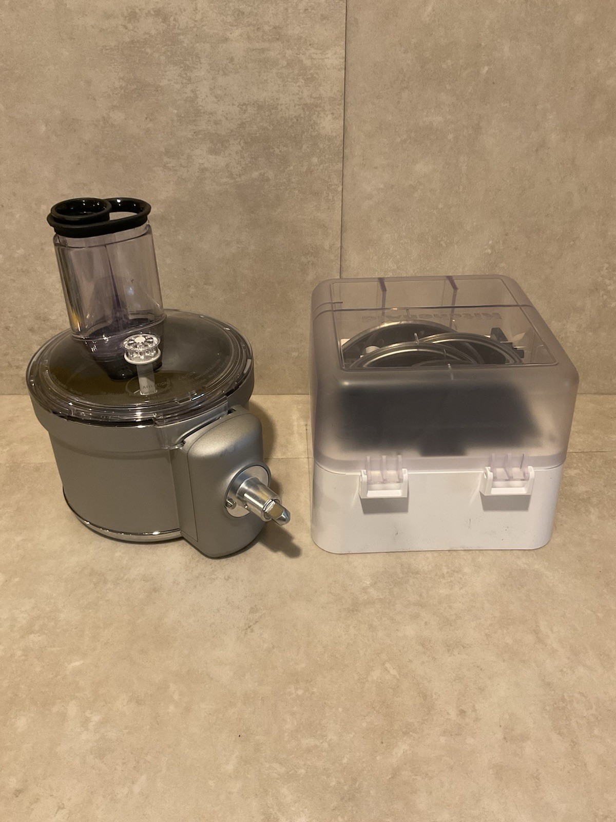 KitchenAid Stand Mixer Food Processor Attachment w/Storage Case & Blades- READ