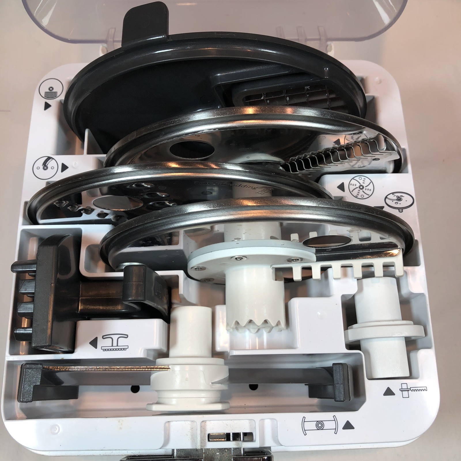 KitchenAid KSM2FPA Food Processor Blades 7 Piece Disk Set & Storage Case 526840