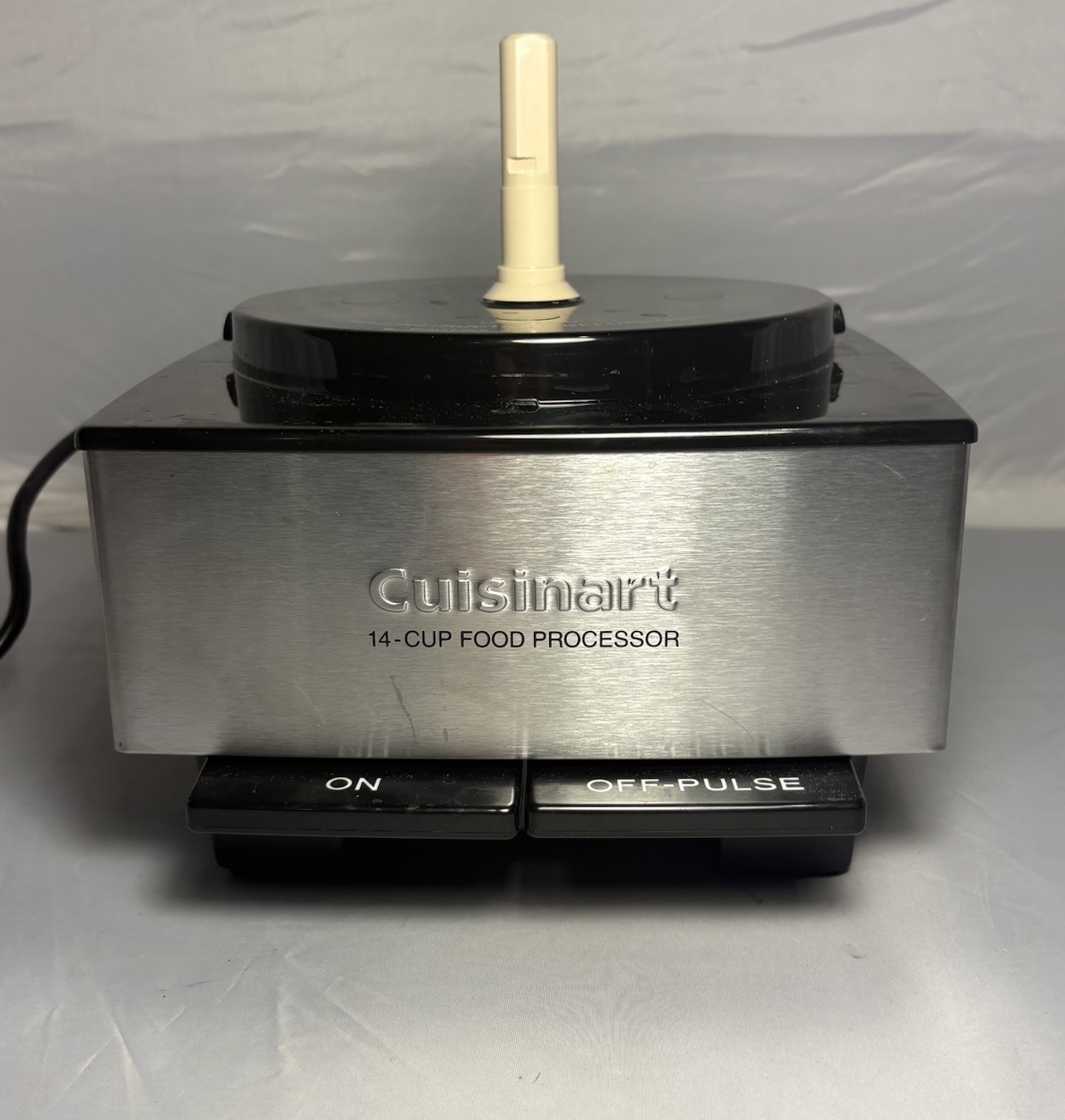 Cuisinart DFP-14BC / DFP-14BCN 14 Cup Food Processor Motor Base Tested Working
