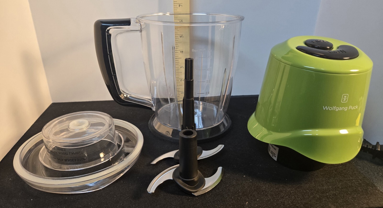 WOLFGANG PUCK Food Chopper 48 Ozs/6 Cups. Adjustable 2 Piece Blade Assembly.