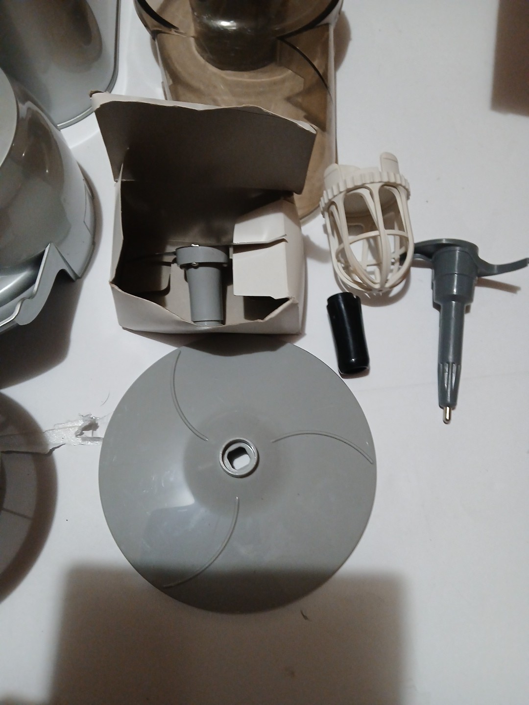 Bullet Express Trio BE-110 Multi-Function Meal Maker Food Processor Mixer Lot