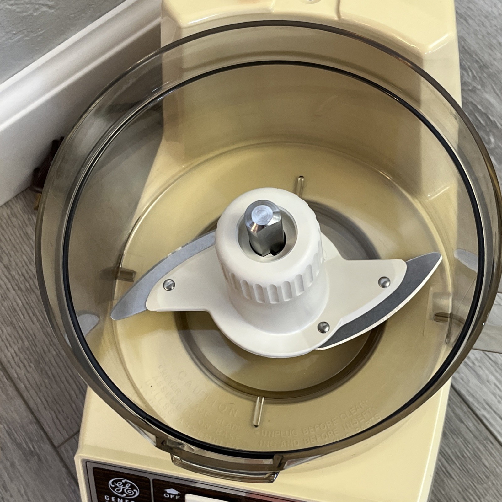 Vtg General Electric D1FP1D Full Capacity Food Processor Excellent Condition