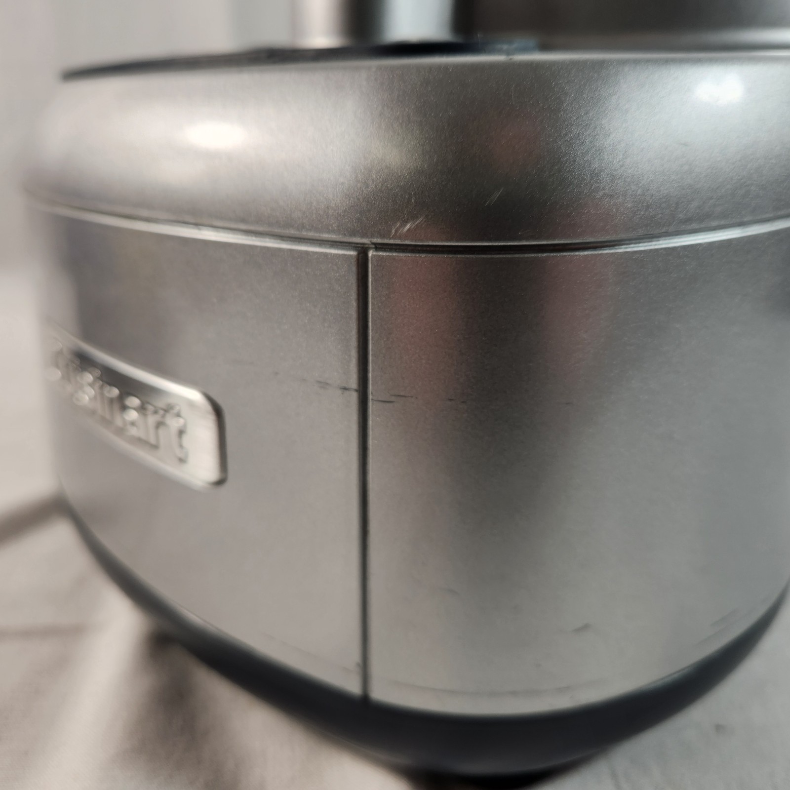 OEM Cuisinart CFP-26SVPC 13-Cup Food Processor MOTOR BASE ONLY Tested See Video