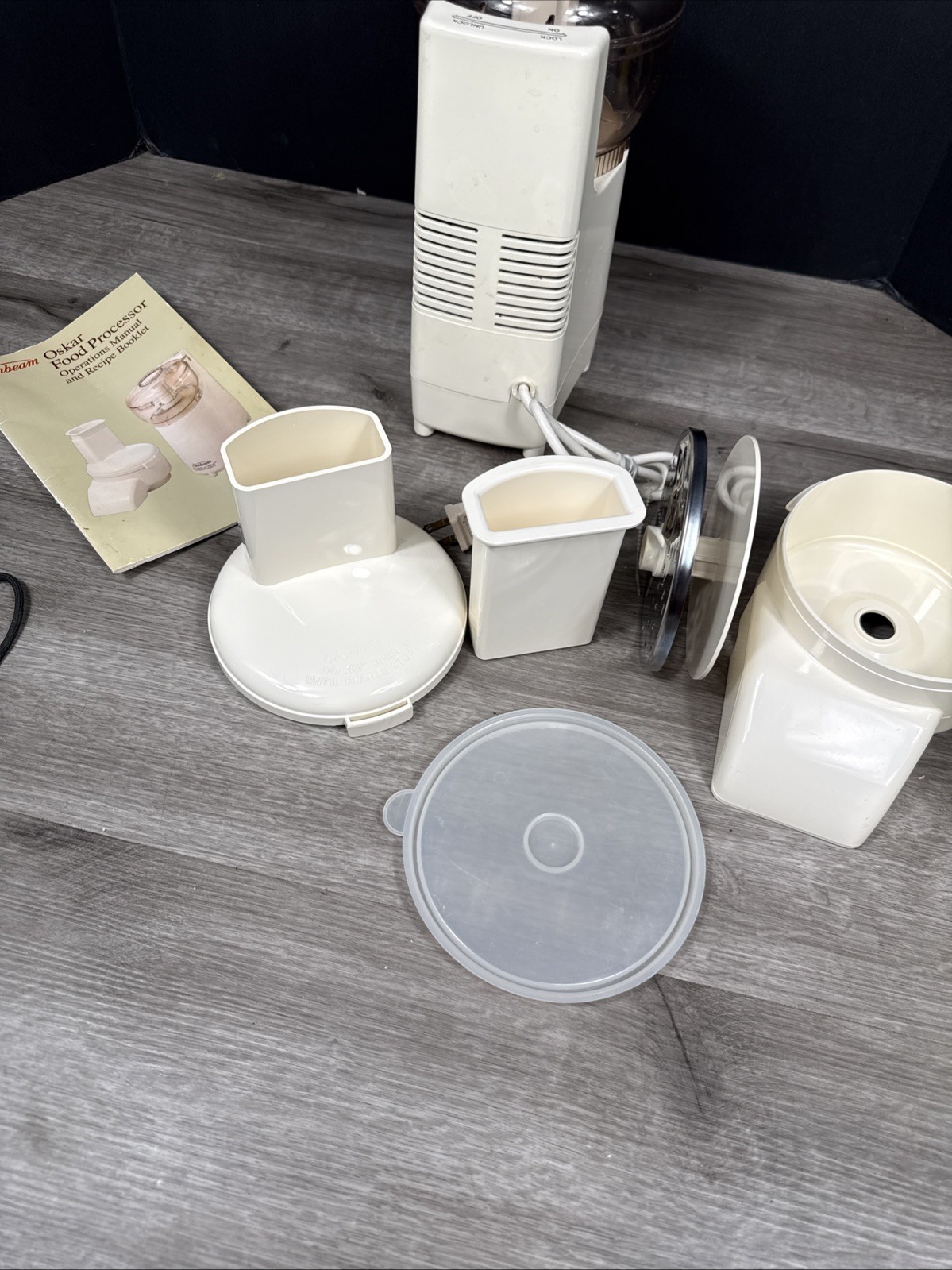 Sunbeam Oskar 14081 Food Processor Chopper W/ Attach & Storage – Made In France