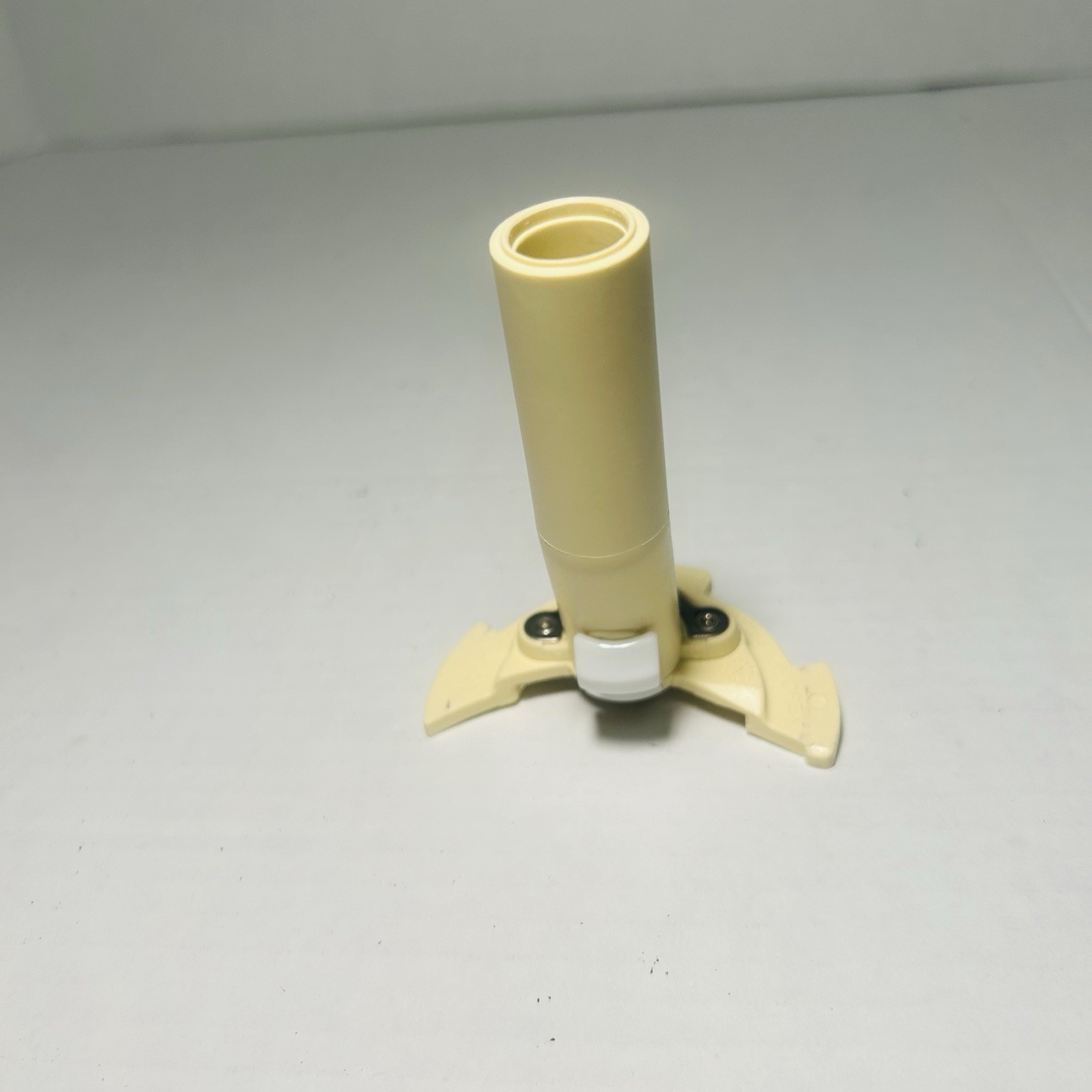 Cuisinart DLC-10 Plus Food Processor Detachable Disc Stem Replacement Part OEM