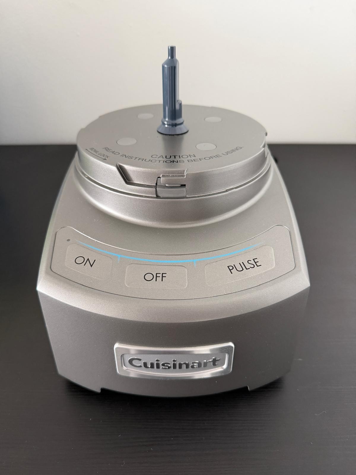 Cuisinart FP-12N 12-Cup Food Processor BASE MOTOR ONLY. EXCELLENT condition.