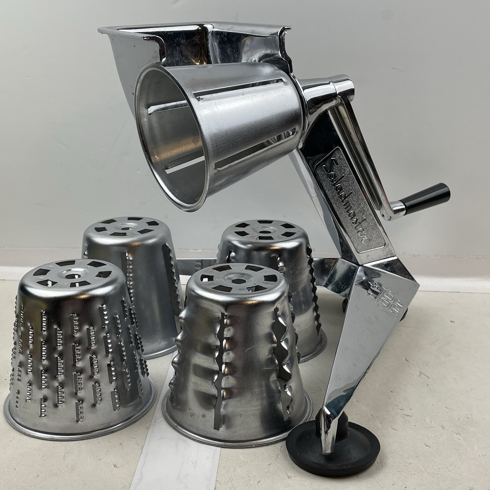 Saladmaster Vintage Five Star Food Processor Chopper Shredder Slicer 5 Cones
