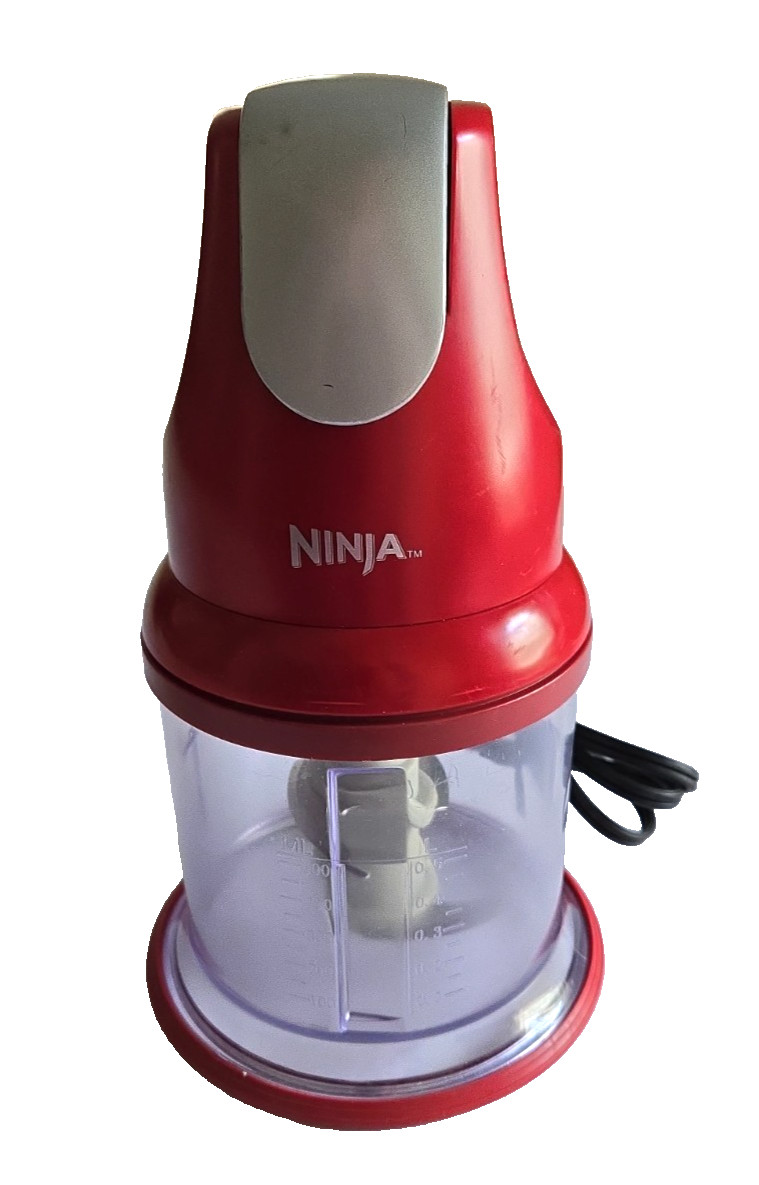 Ninja Food 4 pc Electric Chopper Processor 3181976 Red/Maroon 16 oz Works Well
