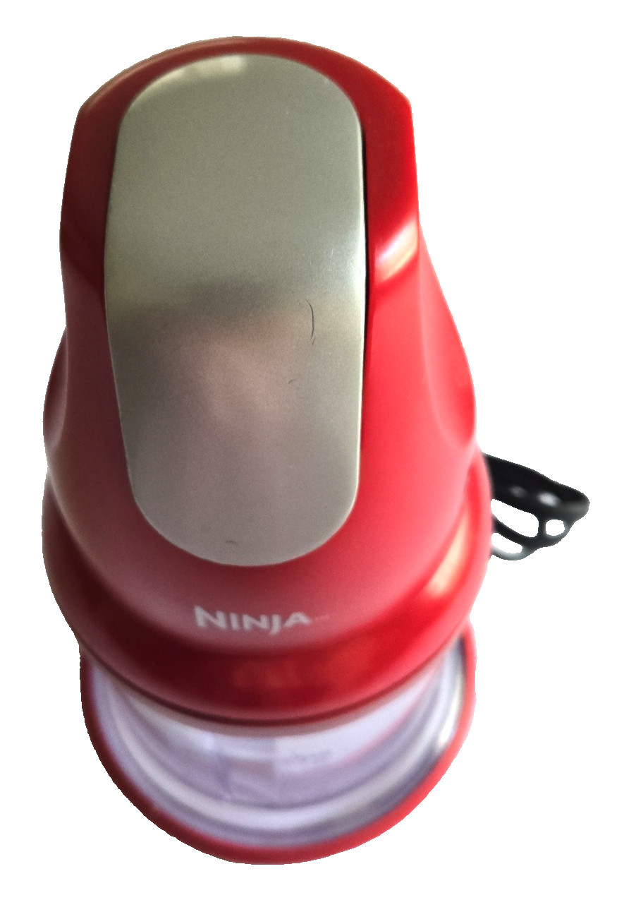 Ninja Food 4 pc Electric Chopper Processor 3181976 Red/Maroon 16 oz Works Well