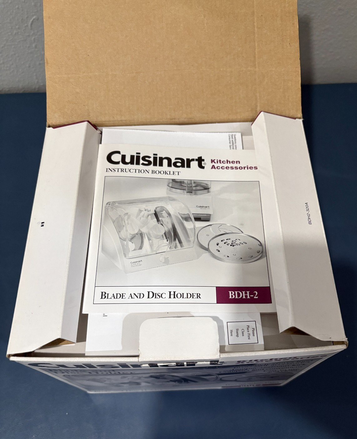 Cuisinart Blade & Disc Storage Box, Safety Lock, Clear Dome Lid w/2 blades BDH-2
