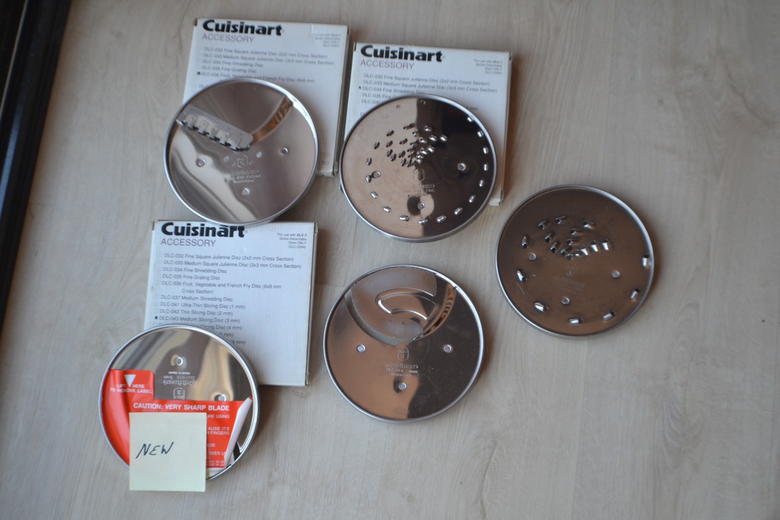 Cuisinart DLC-7 Food Processor. Lot of 5 Discs. DLC-34, 36, 37, 43, 44. (1 New)