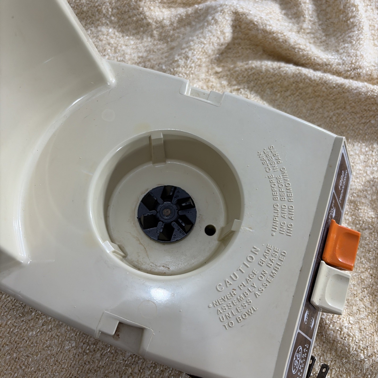 Vtg General Electric Cat# D5FP1 Full Capacity Food Processor Excellent Condition