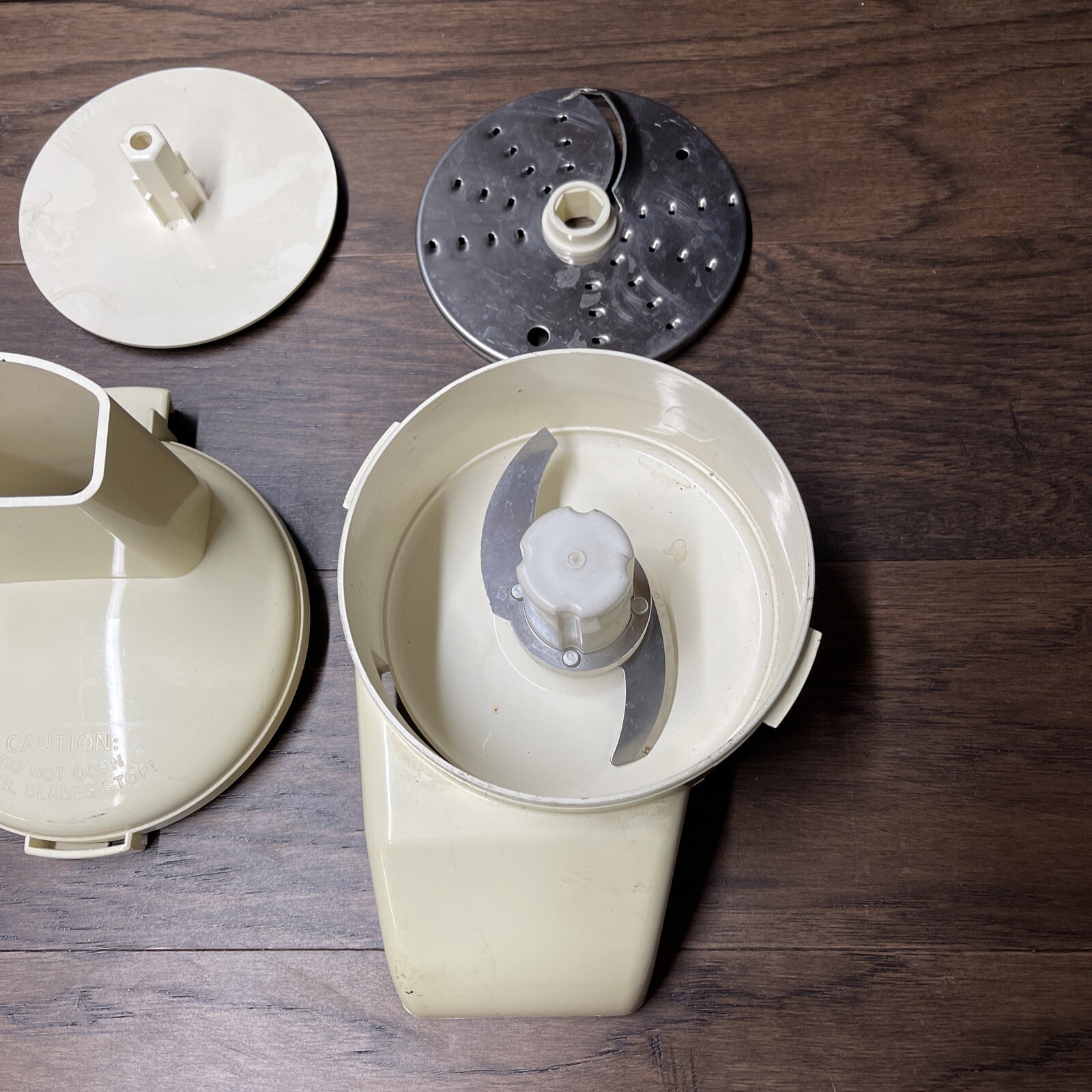 Sunbeam Oskar Food Processer Replacement Parts As Shown In Picture DLC-8M