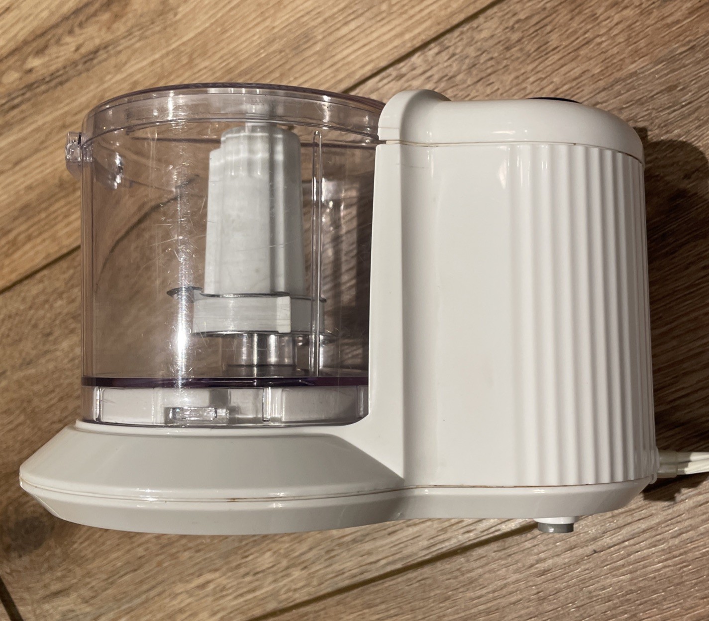 Black & Decker HC306 One-Touch 1.5 Cup Electric Food Chopper Processor White