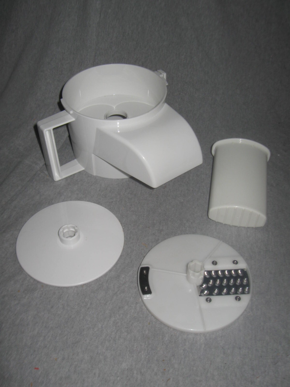 Cuisinart Handy Prep DFP-3 Food Processor Lid Food Pusher DLC-507TX Chute Blade