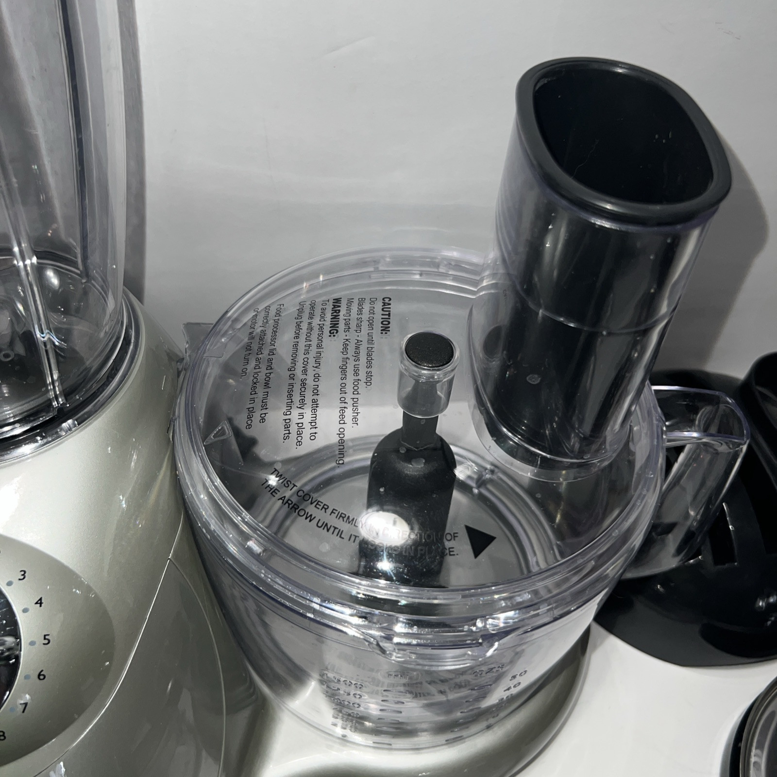 Bravetti Platinum Pro Food Processor Model EP90 Multiple Attachments W/Manuel