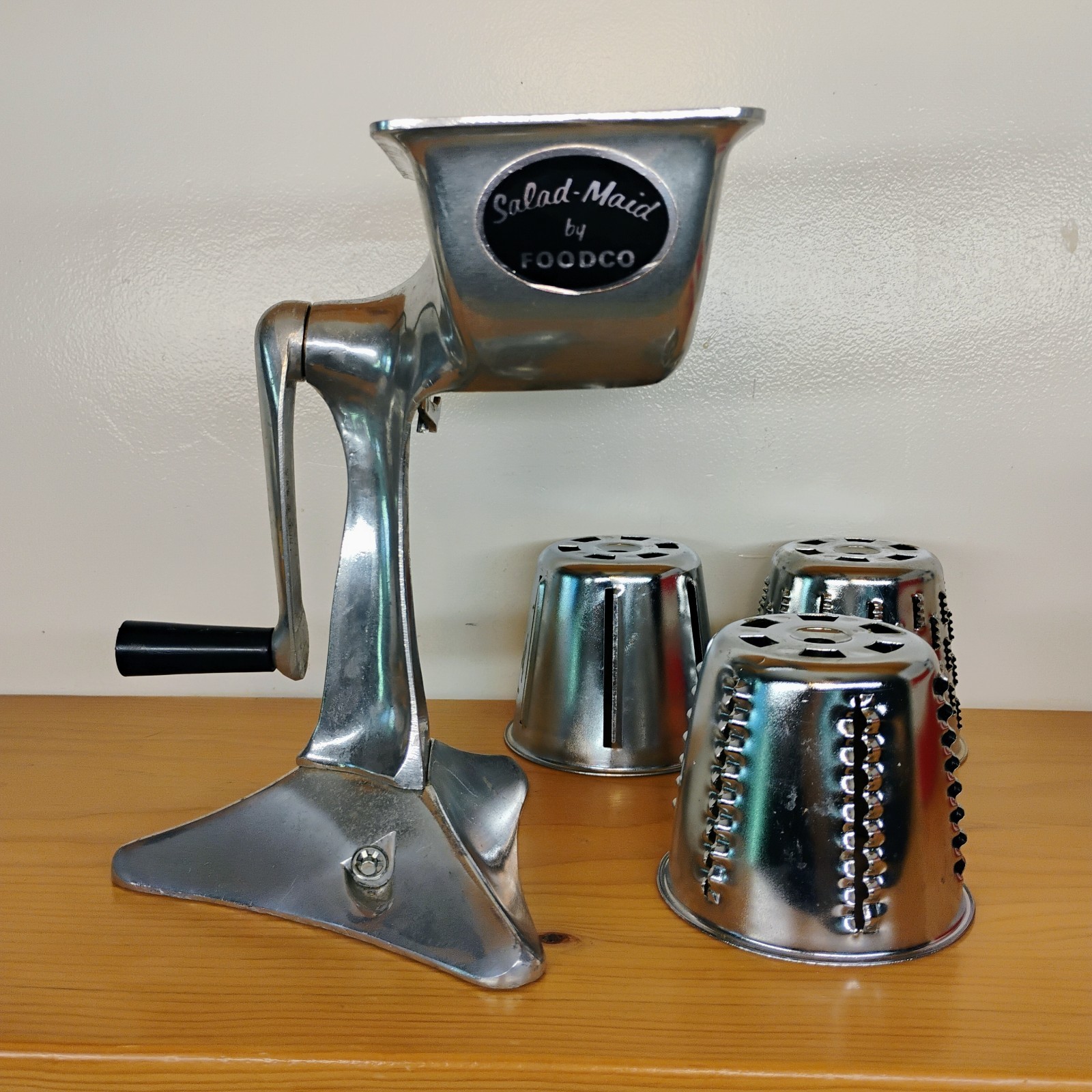 Salad Maid By FoodCo With 3 Attachment Cones Food Process Grinder Manual Vintage
