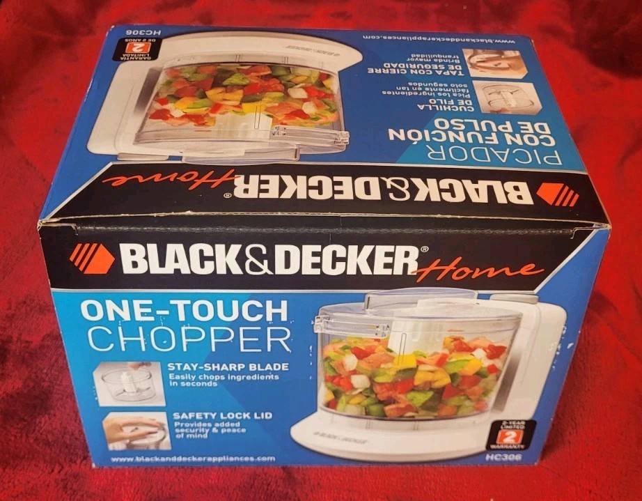 New Black & Decker Home 1.5 Cup One Touch Electric Chopper White Model HC306