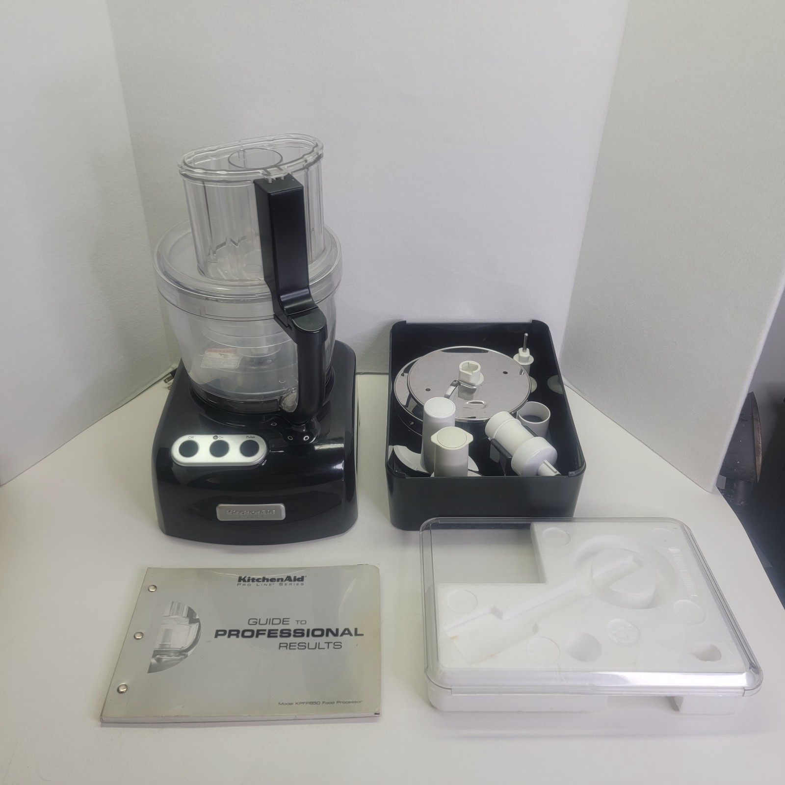 Kitchenaid Pro Line Series Food Processor Model KPFP850OB1 w/ Accessories Black