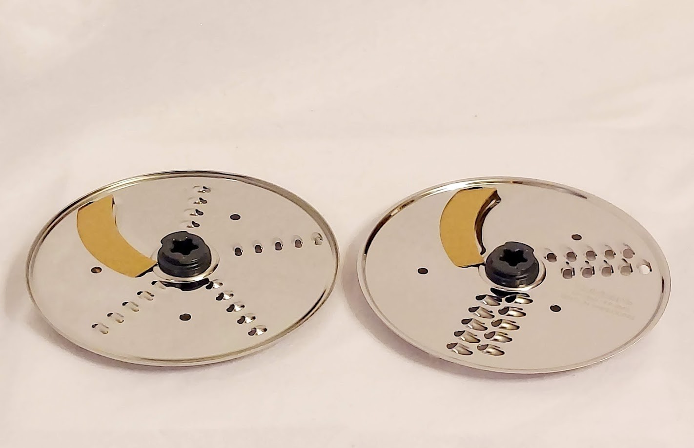 Cuisinart Reversible Slicing Shredding Disc Fine FP-7MD Medium FP-9MD New!