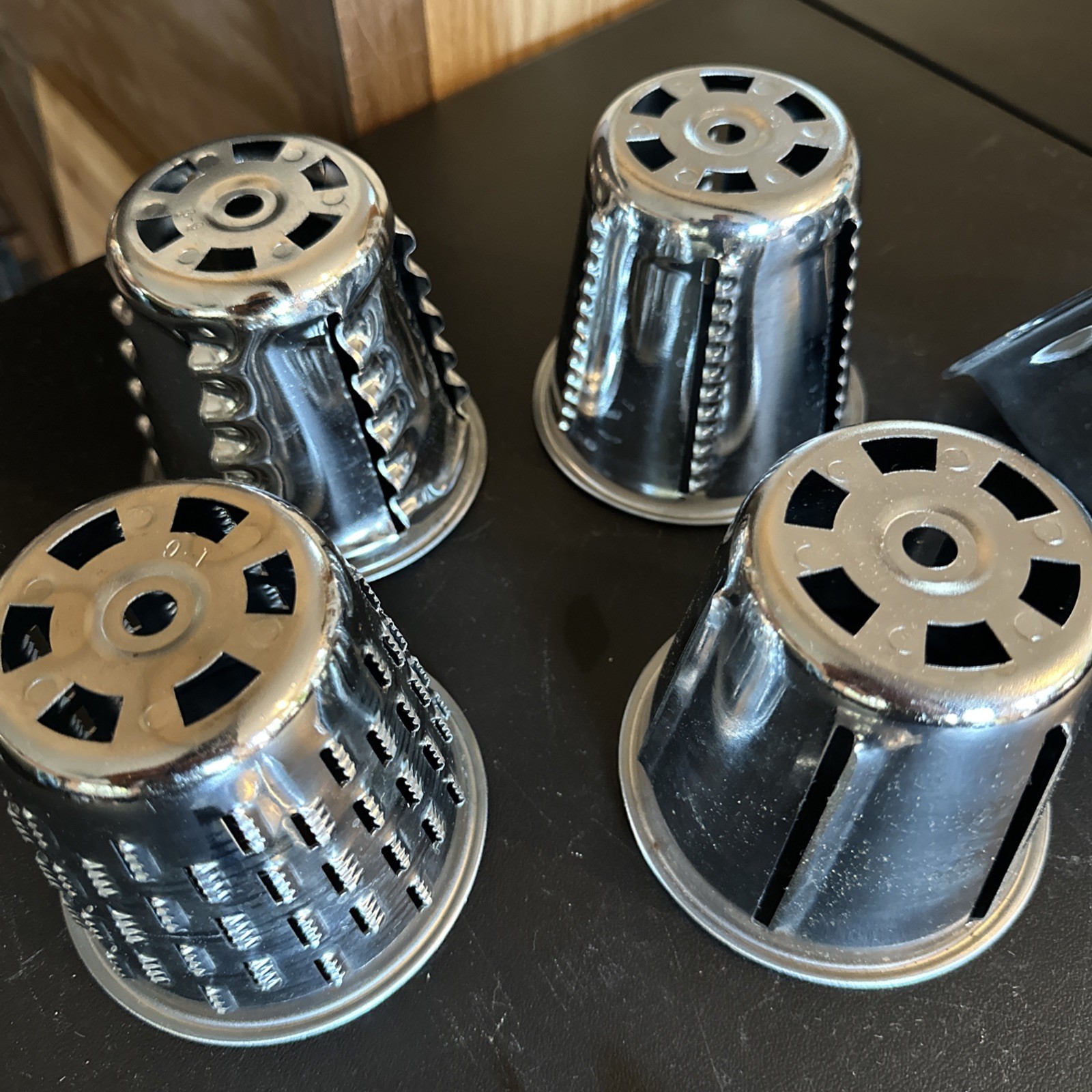 Kitchen kutter Manual Food Processor PART replacement Handle and 5 Cones.