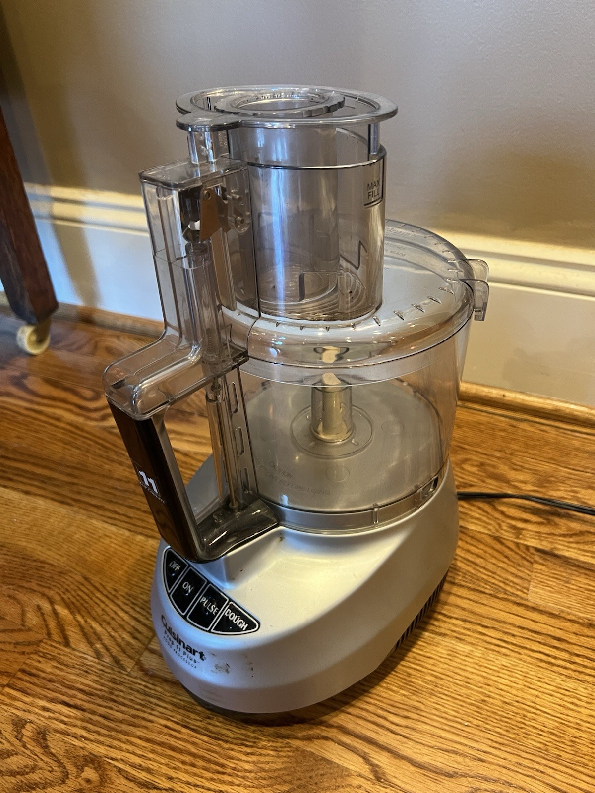 Cuisinart Custom Prep 11 Plus Food Processor DLC-2011 Tested Works Silver