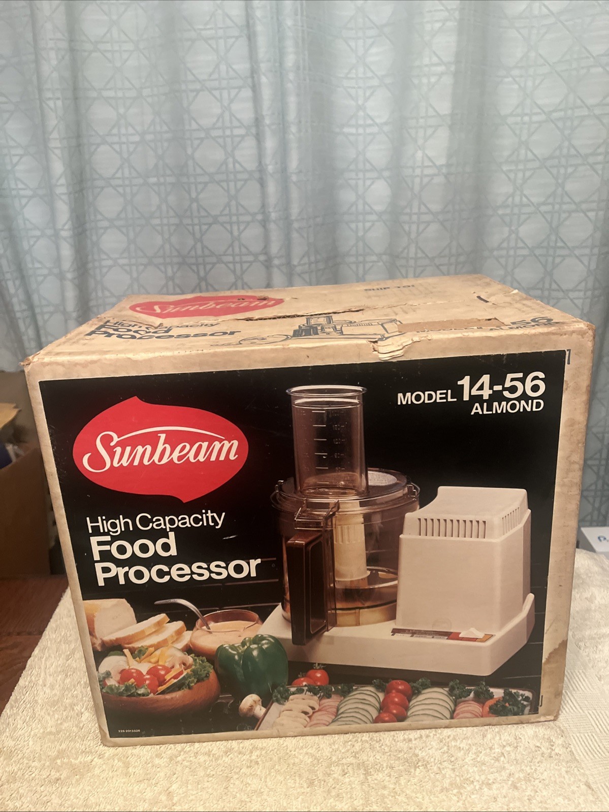 New Sealed Vintage Sunbeam Almond High Capacity Food Processor Model 14-56