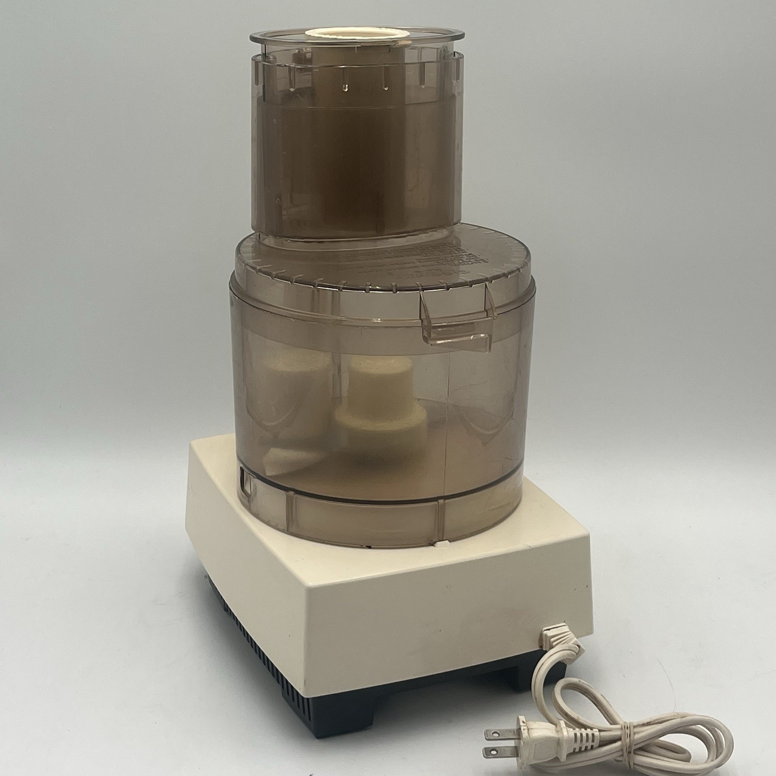 Cuisinart DLC-10C Plus Pro Classic Food Processor. Vintage