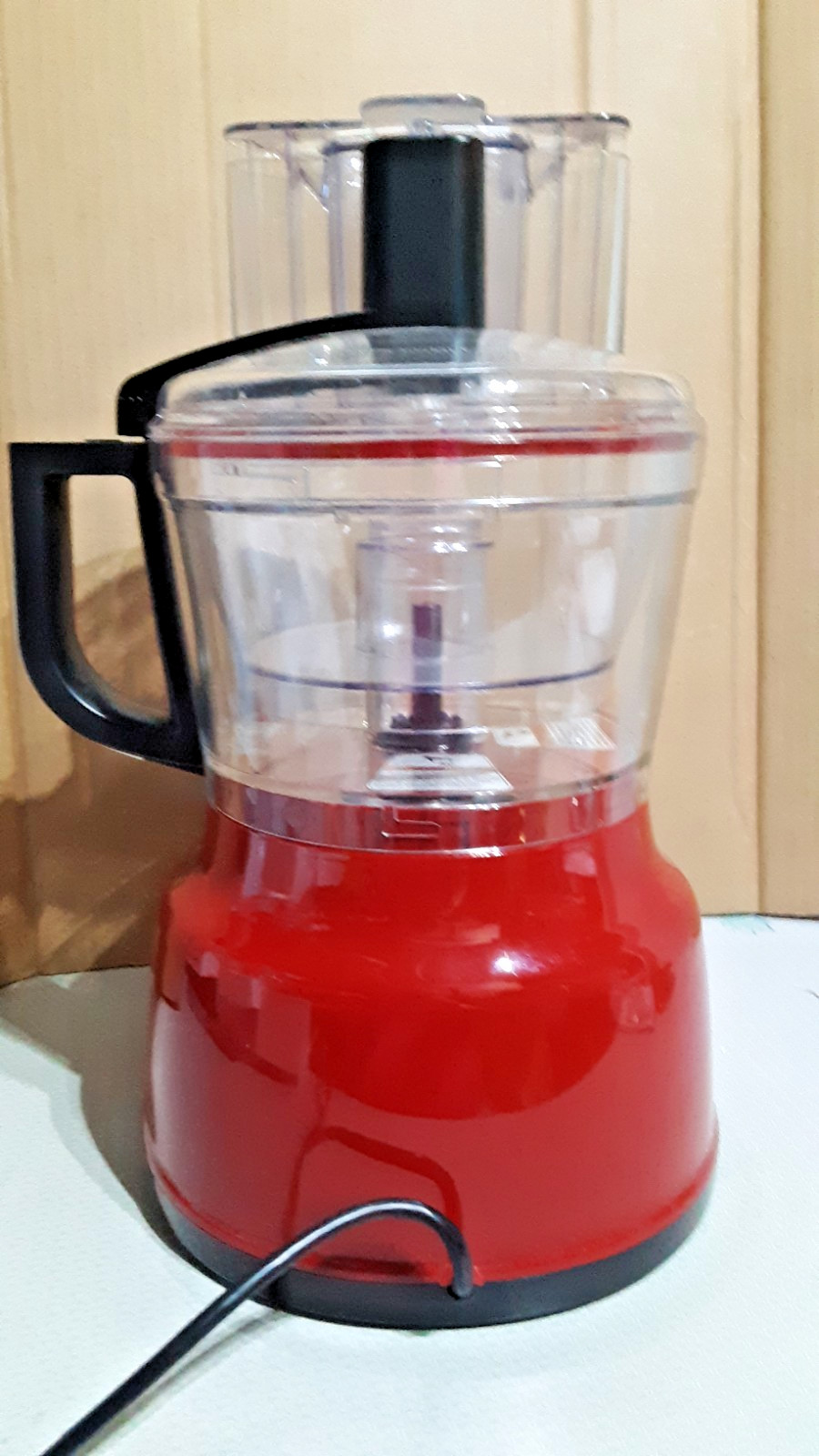 KitchenAid Large 9-Cup Food Processor Red-KFP0930 w/container for all parts